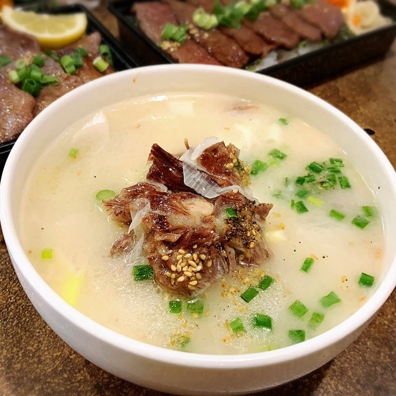 コムタンスープ(黒毛和牛テール肉のスープ)